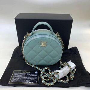 Chanel Women Pre-Loved Bag Brand New Condition
